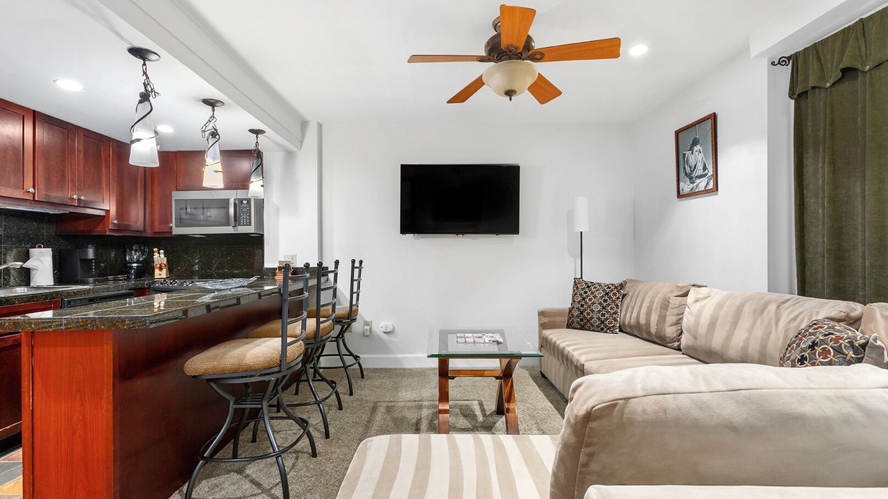 Photo of Livingroom in Aspen