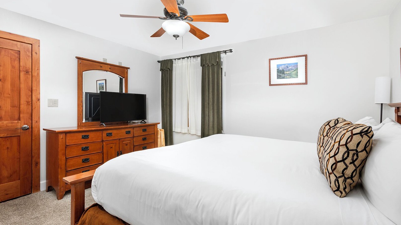 Photo of Bedroom in Aspen
