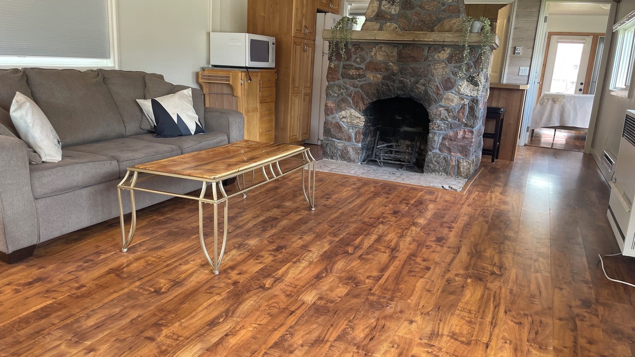 Photo of Livingroom in Markerville