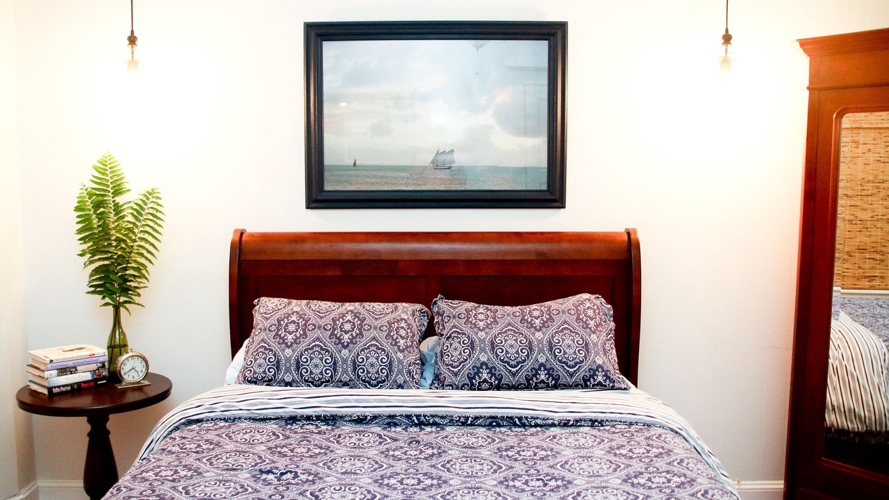 Photo of Bedroom in Parrot Cove