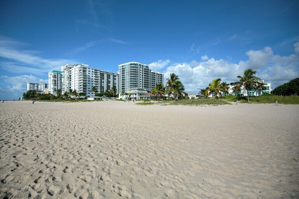 Photo of Others in Pompano Beach