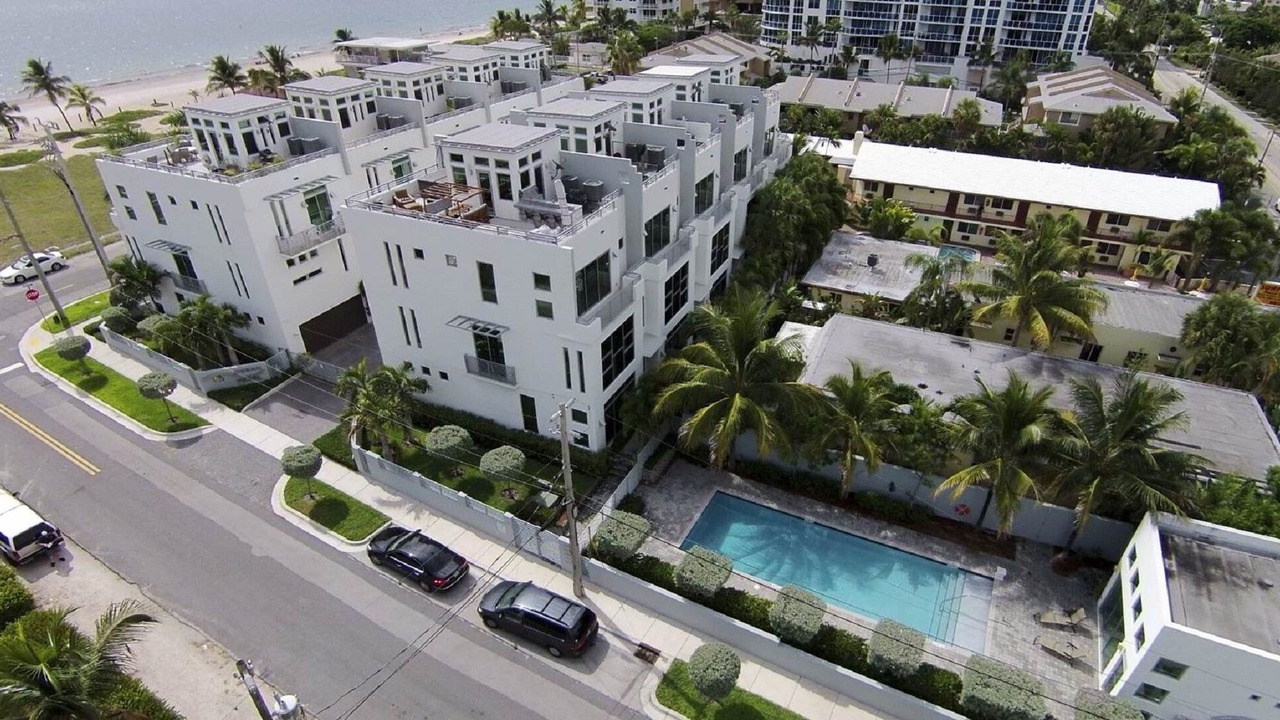 Photo of Others in Pompano Beach