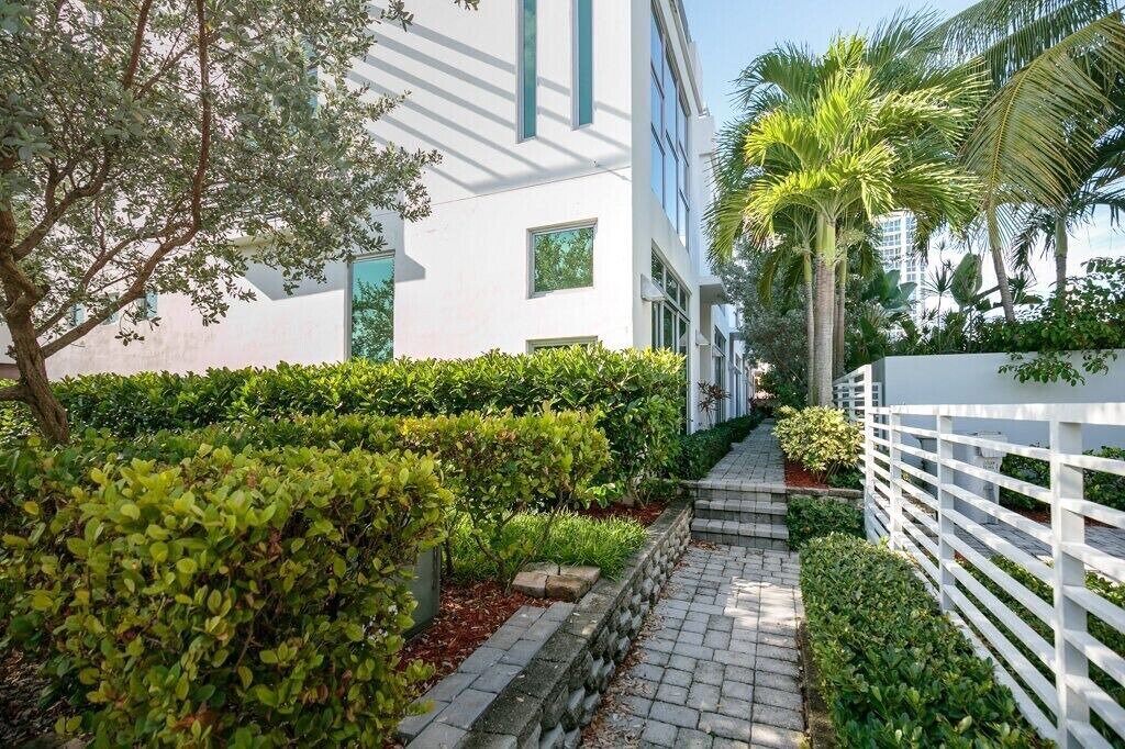 Photo of Outdoor in Pompano Beach