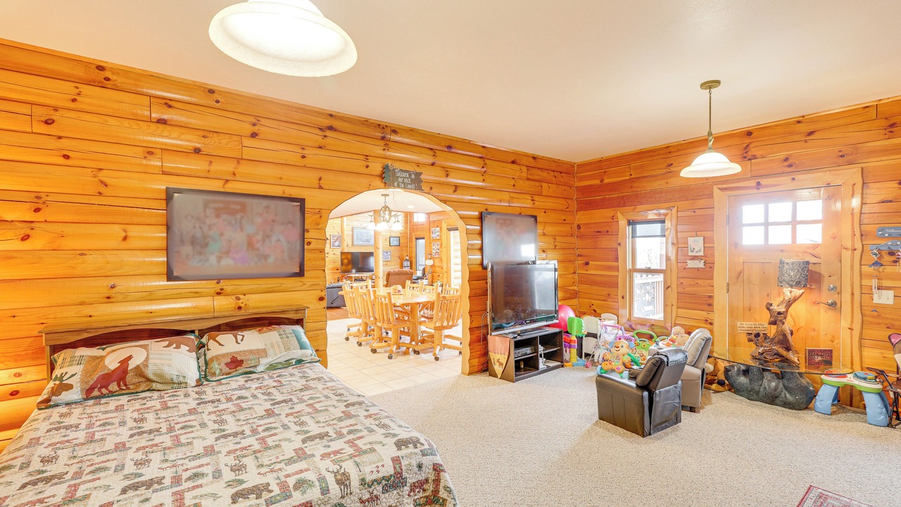 Photo of Bedroom in Hermosa