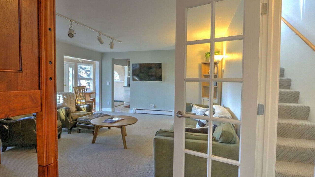 Photo of Livingroom in Basalt