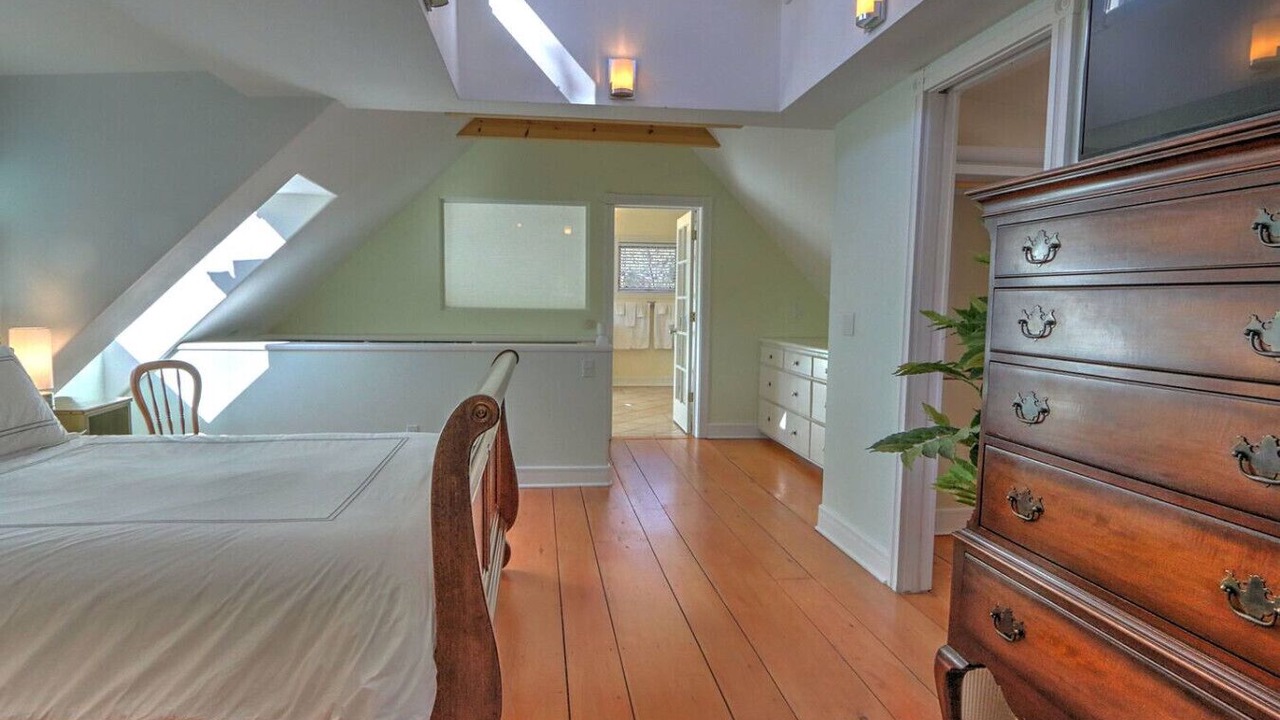 Photo of Bedroom in Basalt