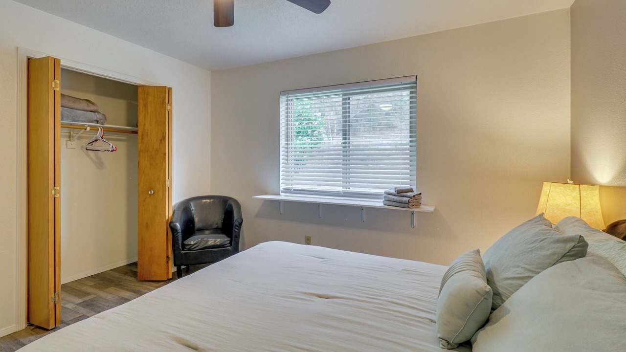 Photo of Bedroom in Jemez Springs