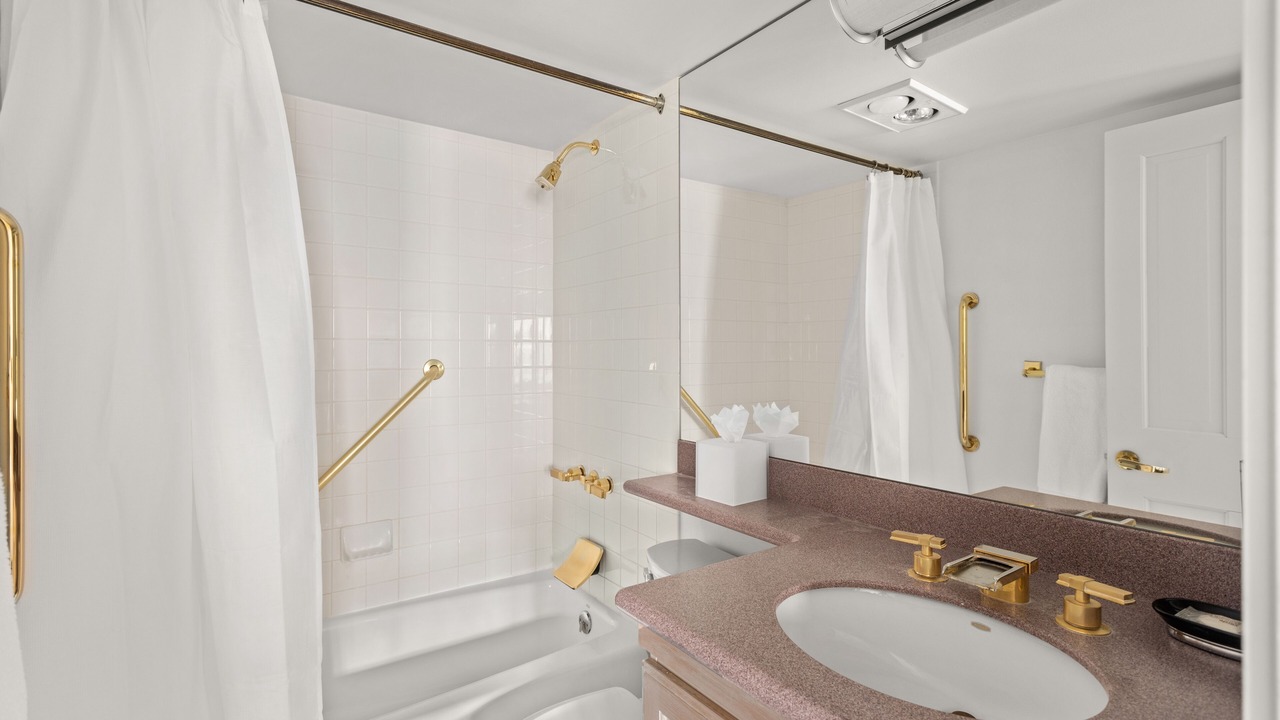 Photo of Bathroom in Aspen