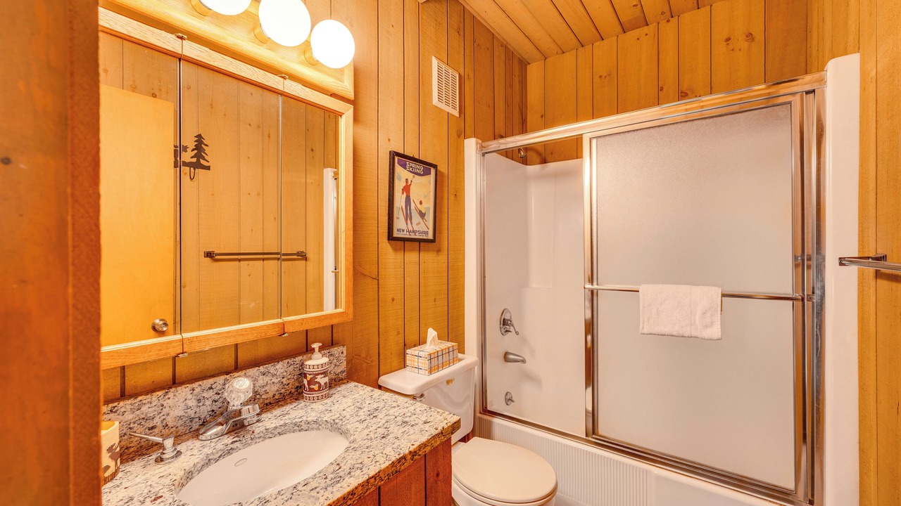 Photo of Bathroom in North Conway