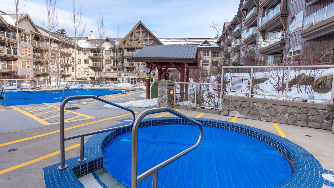 Photo of Outdoor in Upper Village
