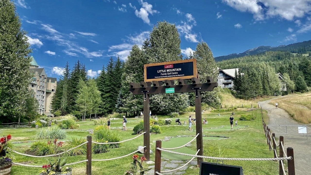 Photo of Outdoor in Upper Village