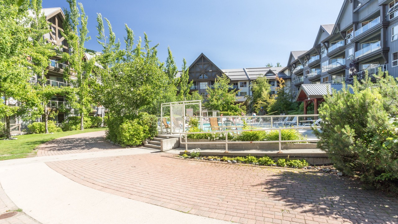 Photo of Outdoor in Upper Village