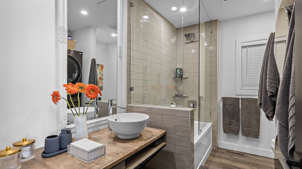 Photo of Bathroom in North End