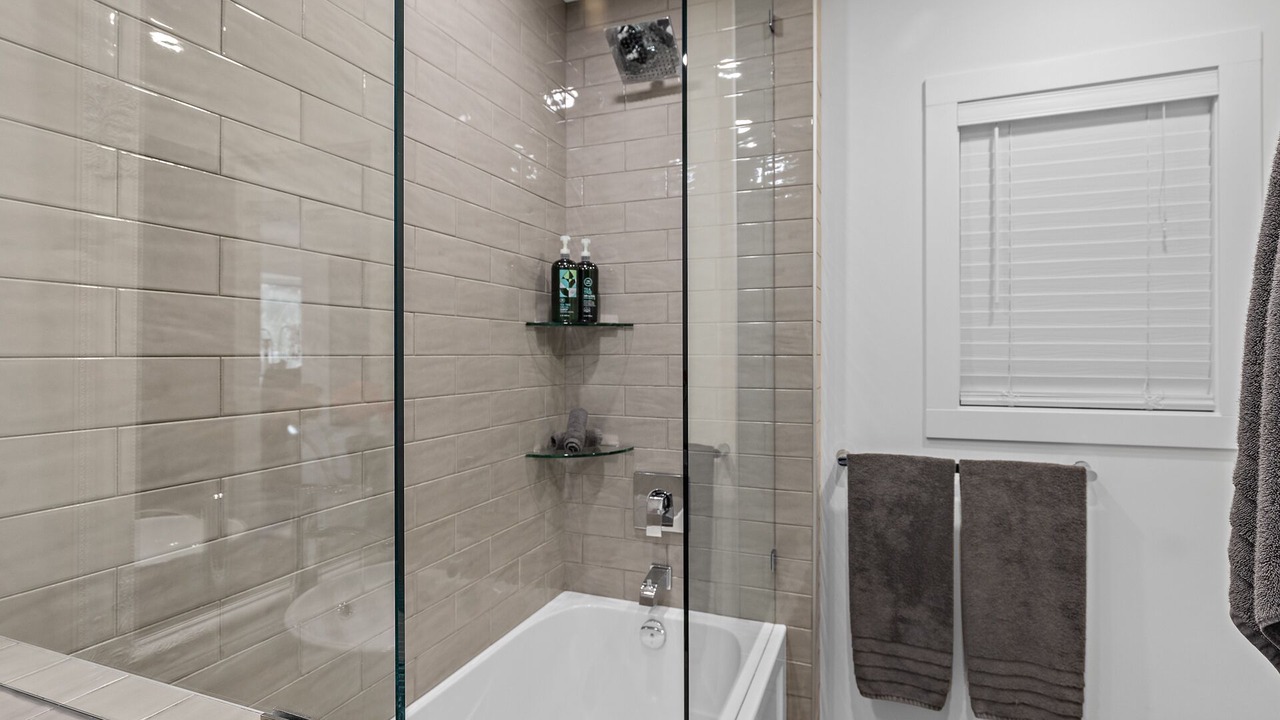 Photo of Bathroom in North End