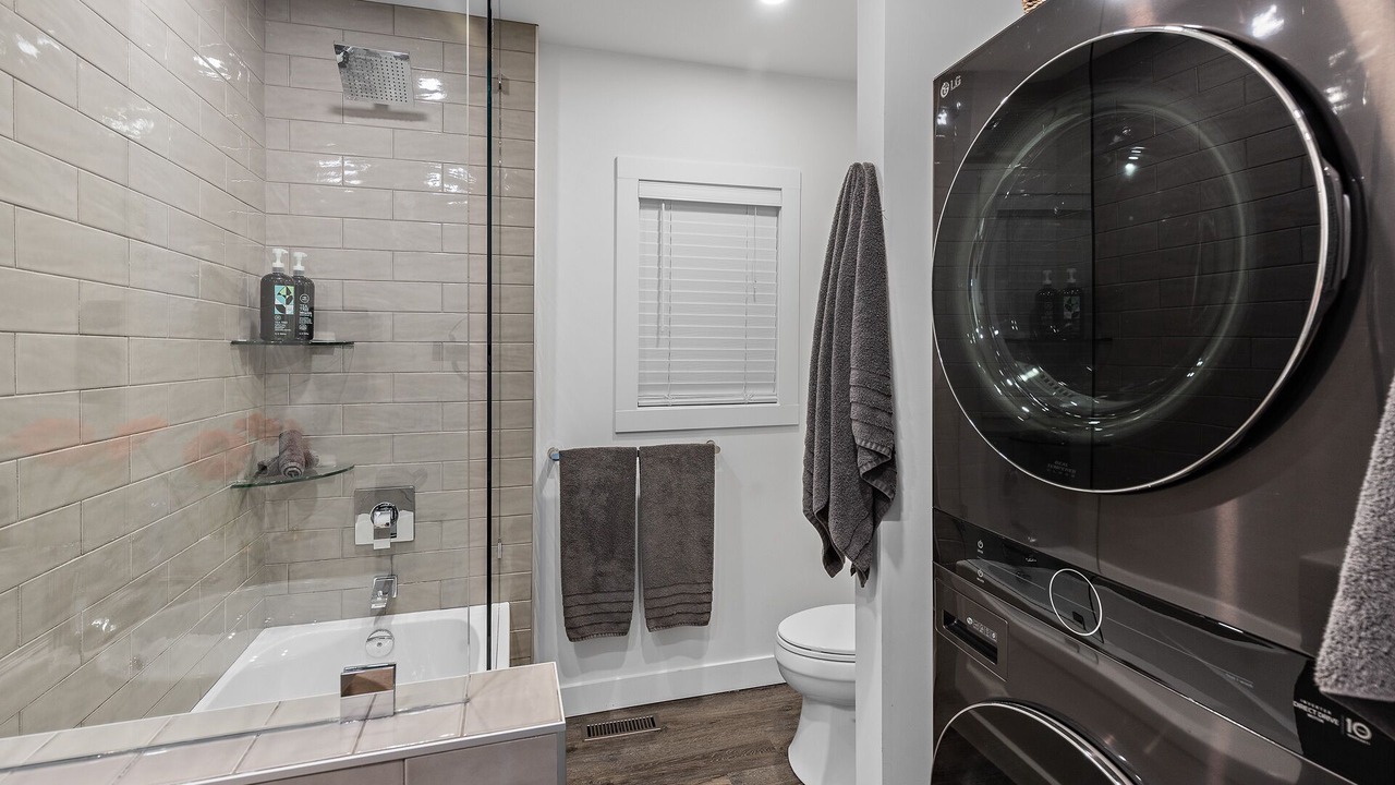 Photo of Bathroom in North End