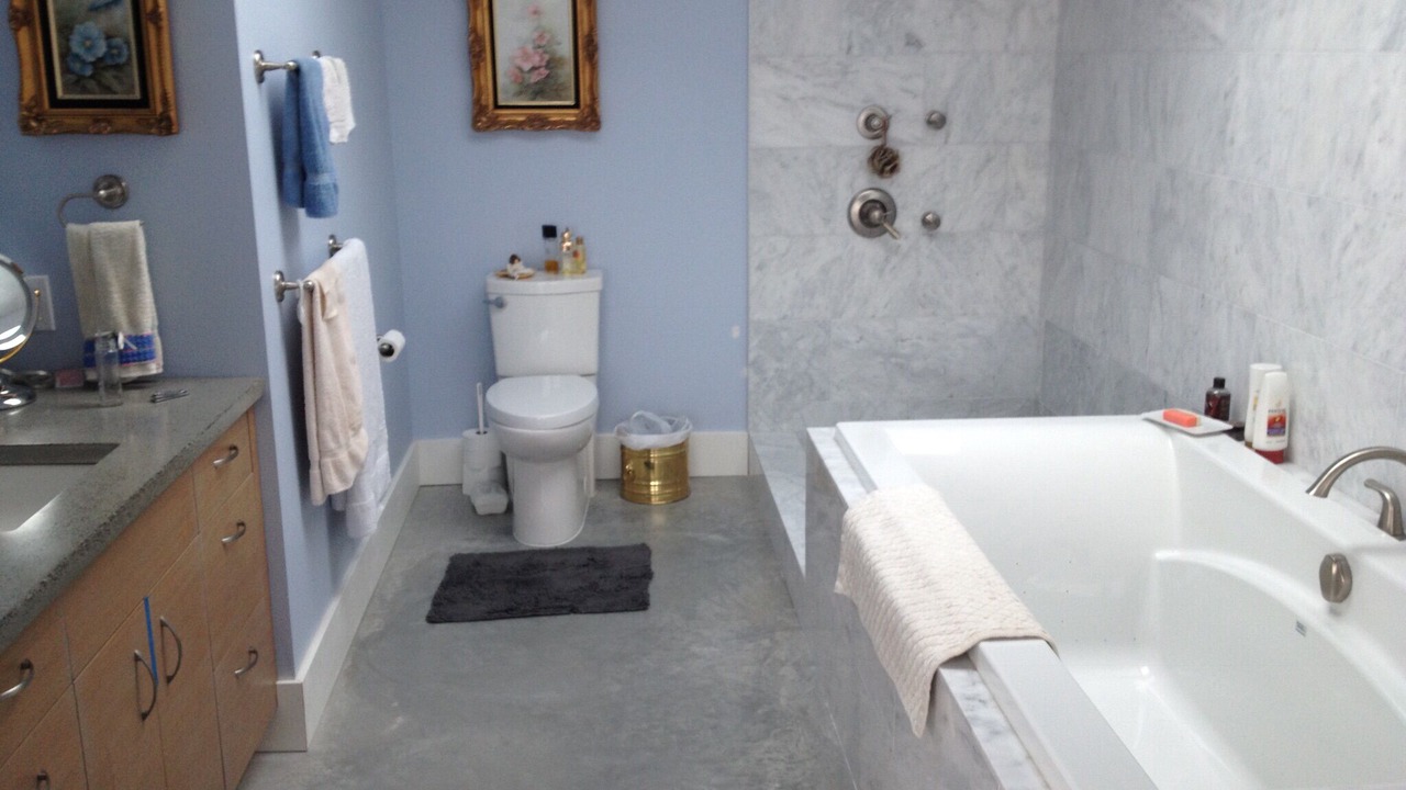 Photo of Bathroom in Saanich