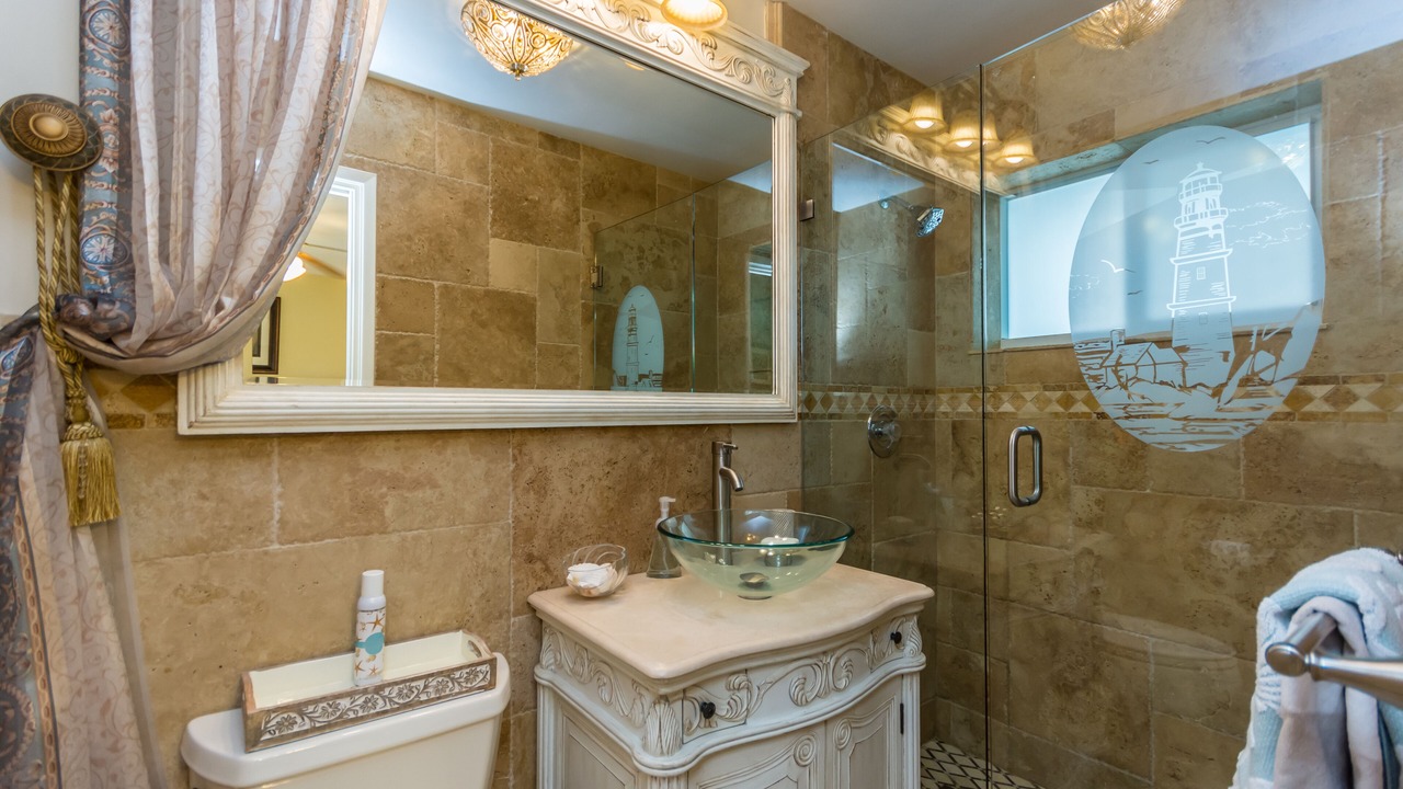Photo of Bathroom in Lighthouse Point