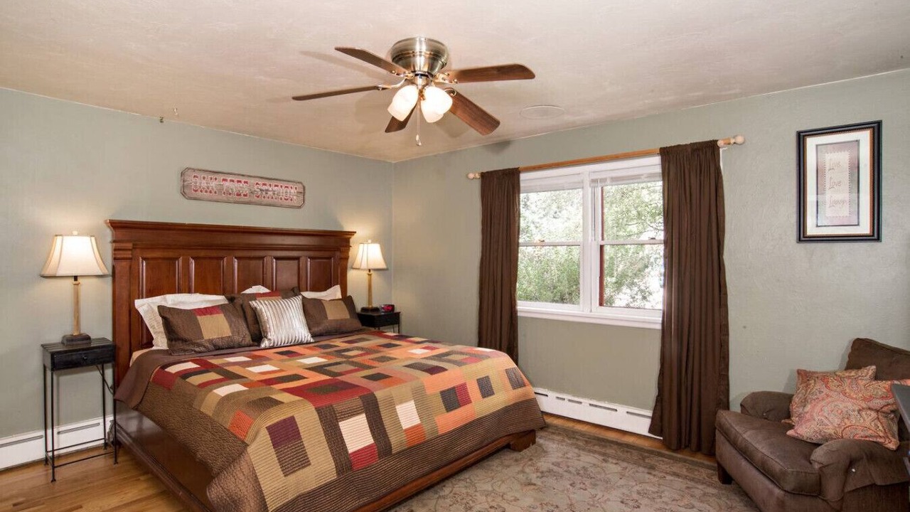 Photo of Bedroom in Glenwood Springs