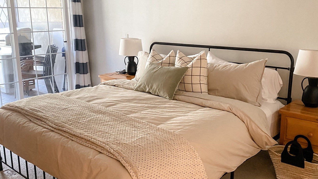 Photo of Bedroom in Okanagan-Similkameen
