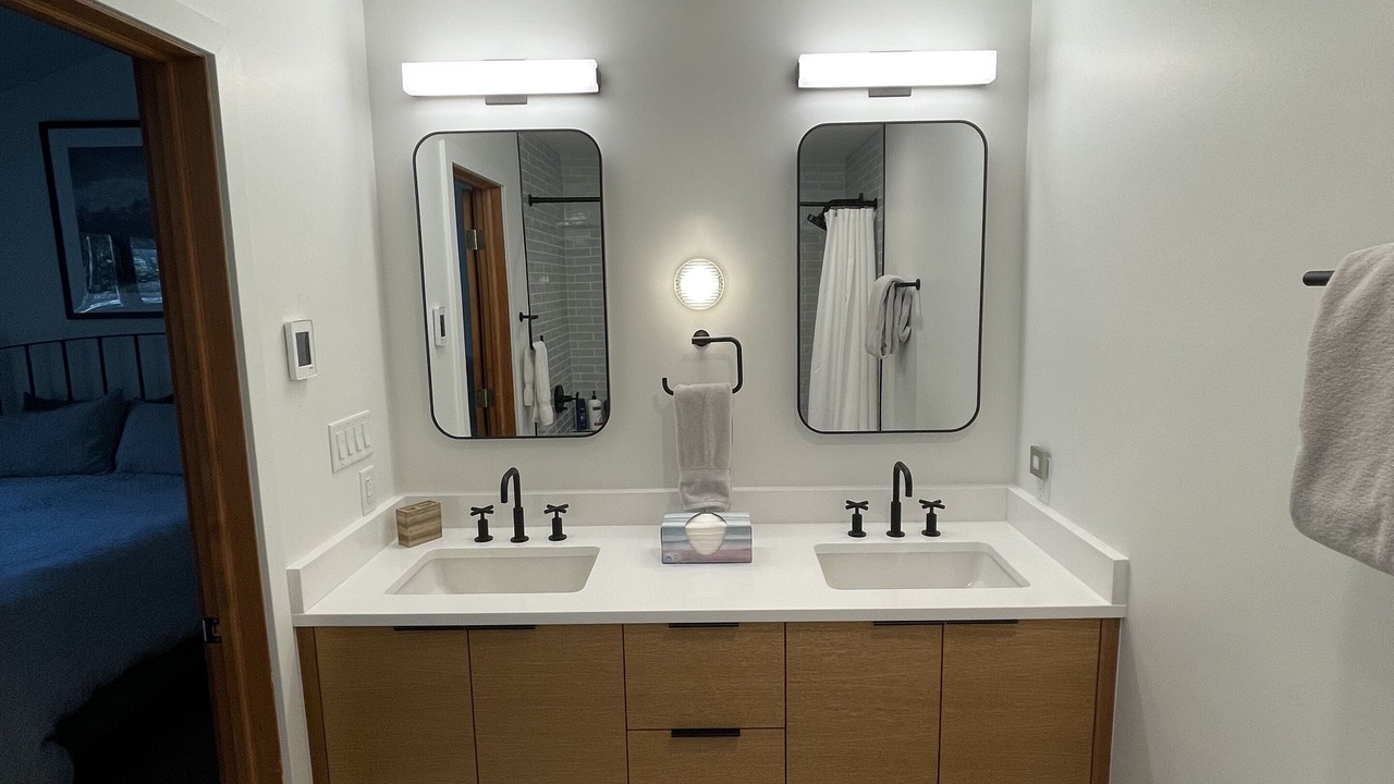 Photo of Bathroom in Moose Wilson Road