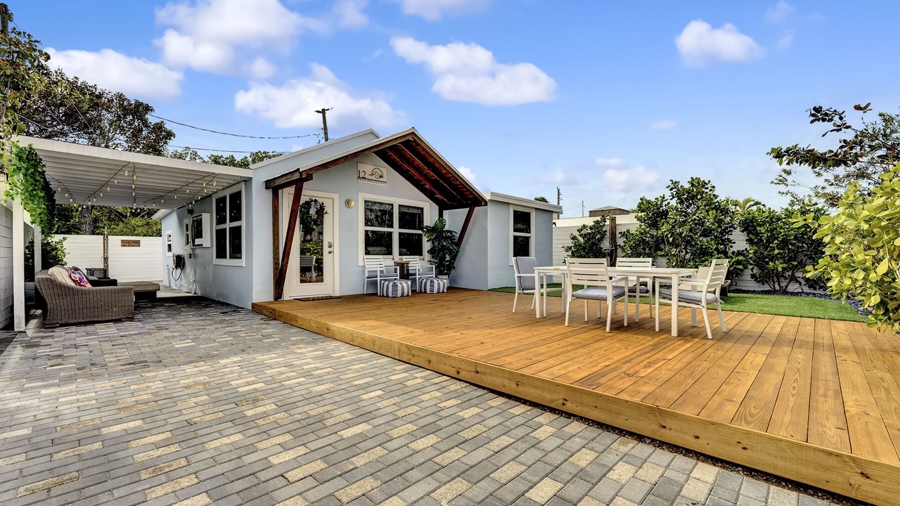Photo of Outdoor in Briny Breezes