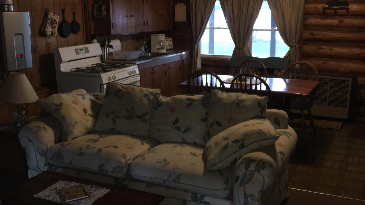 Photo of Livingroom in Pittsburg