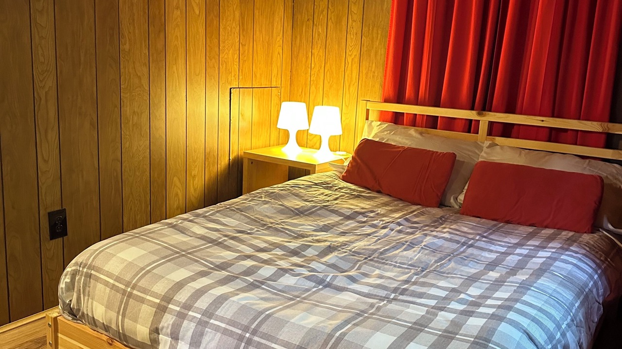 Photo of Bedroom in Jackson