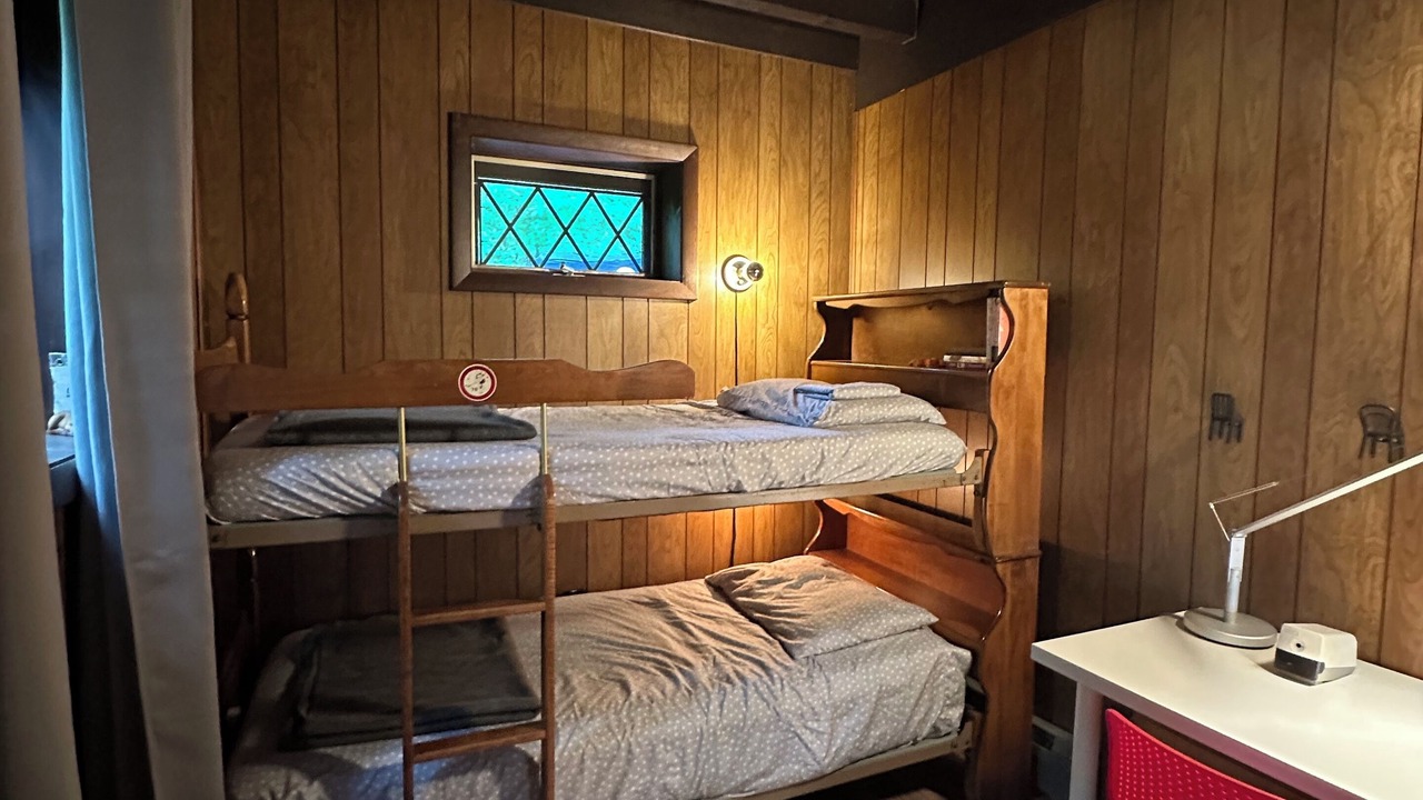 Photo of Bedroom in Jackson