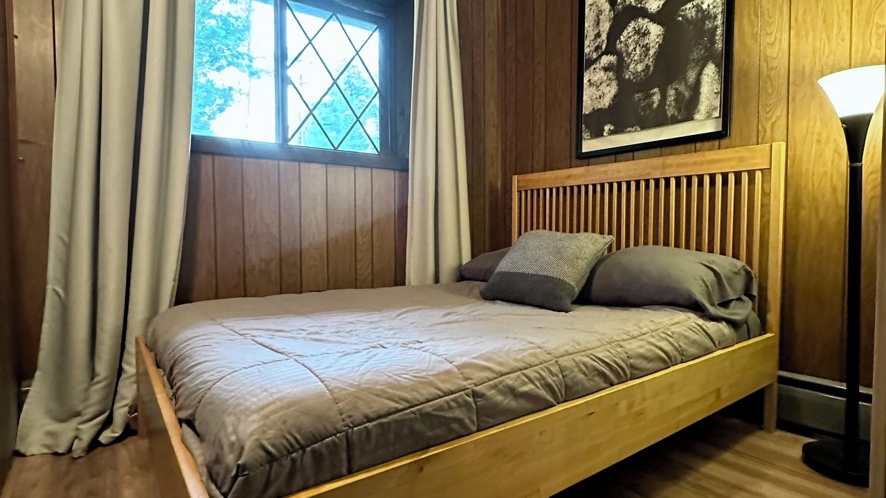 Photo of Bedroom in Jackson
