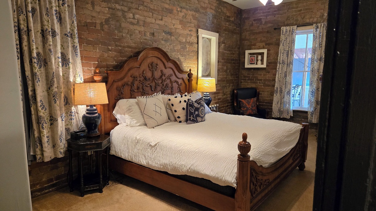 Photo of Bedroom in Glenwood Springs