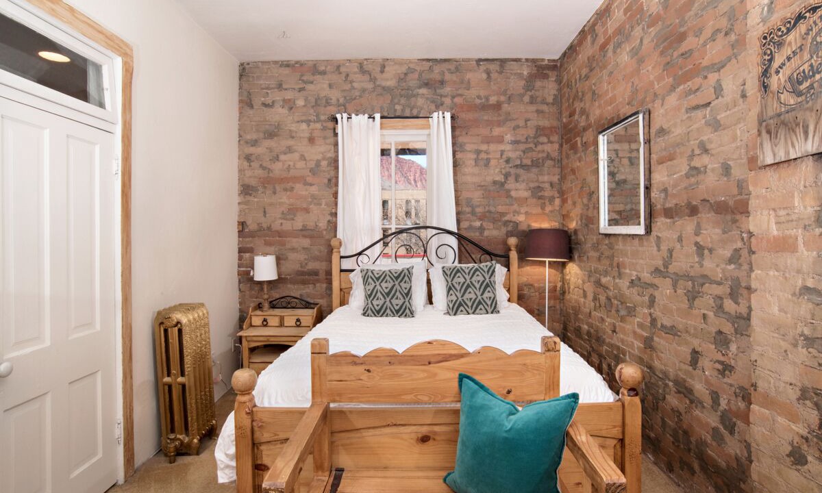 Photo of Bedroom in Glenwood Springs