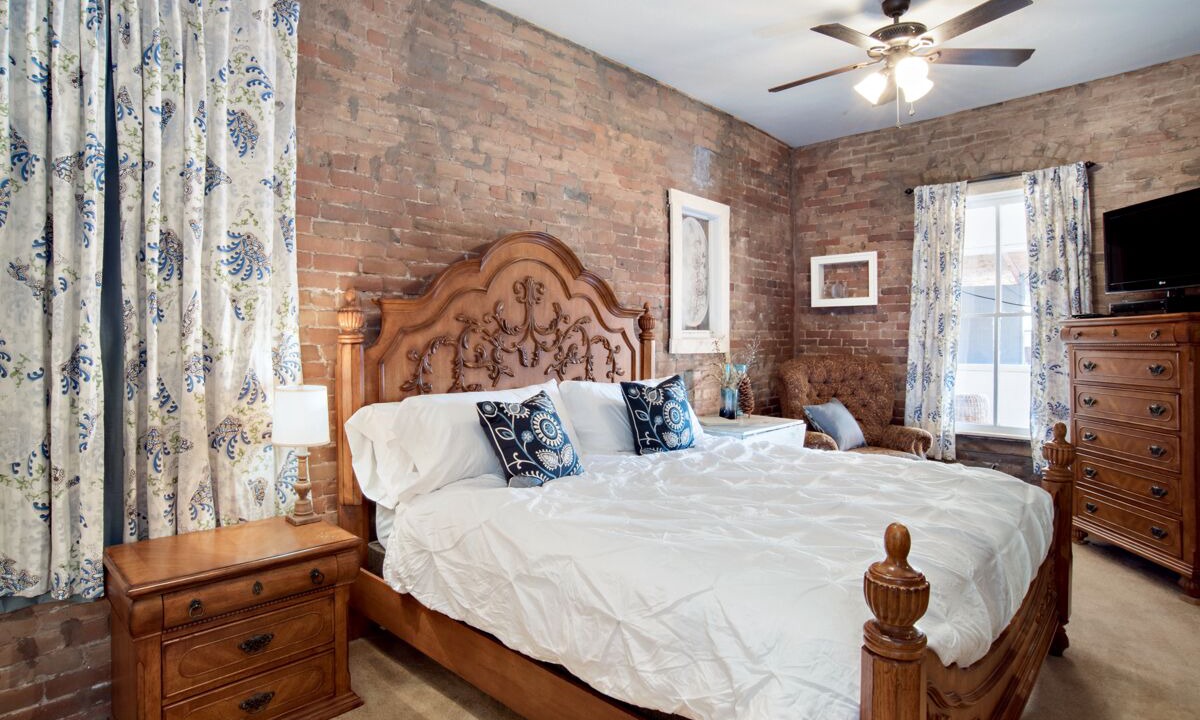 Photo of Bedroom in Glenwood Springs