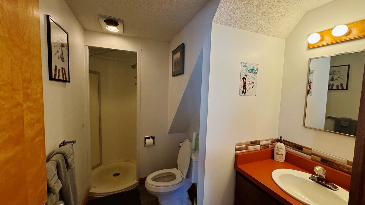 Photo of Bathroom in East Burke