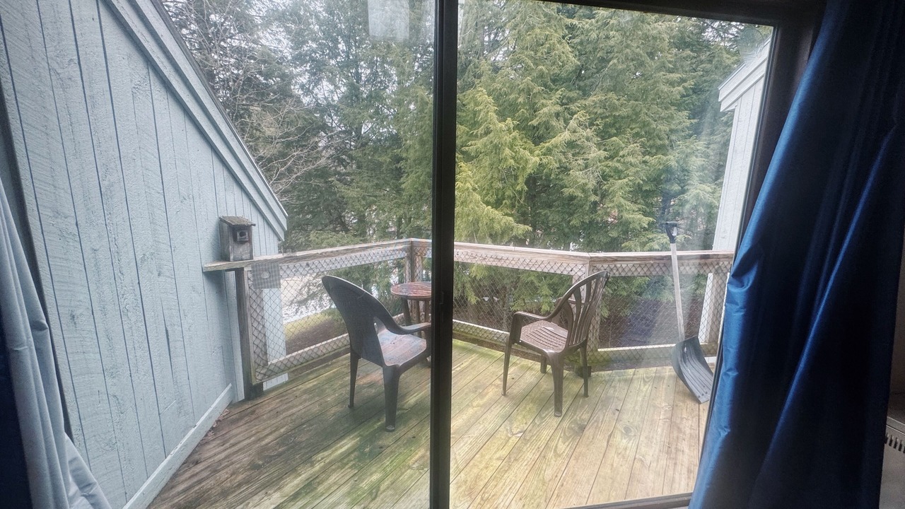 Photo of Patio Balcony in East Burke