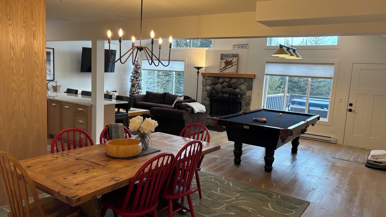 Photo of Bedroom in Snow Pine Estates