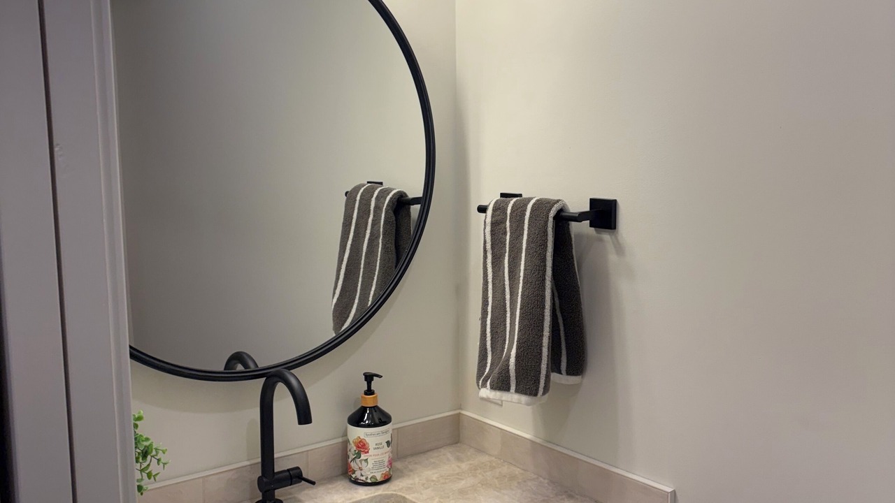 Photo of Bathroom in Snow Pine Estates
