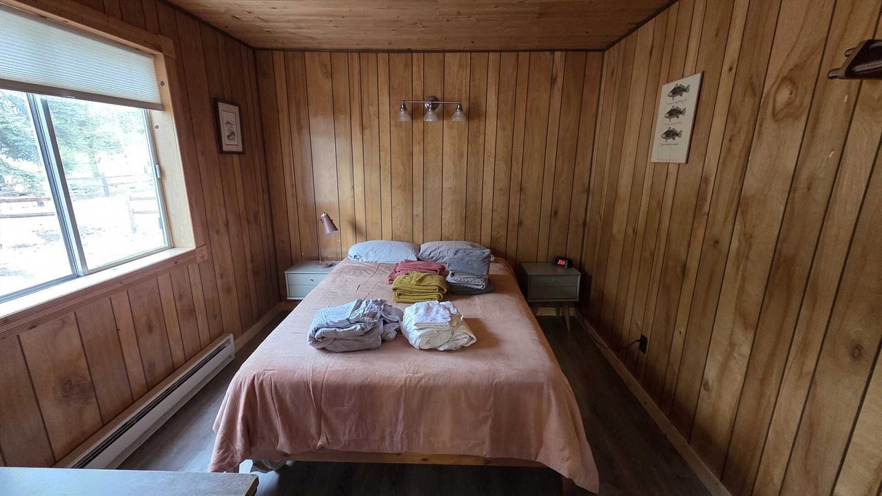 Photo of Bedroom in Lake City