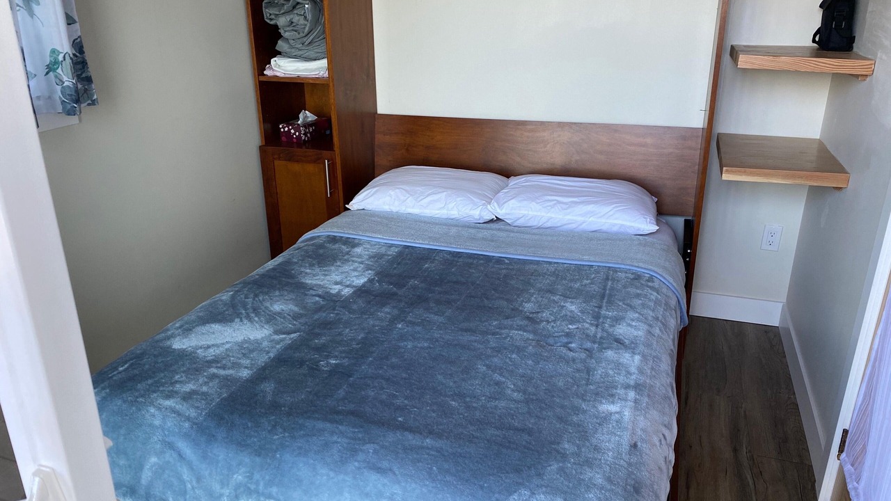 Photo of Bedroom in Mill Bay