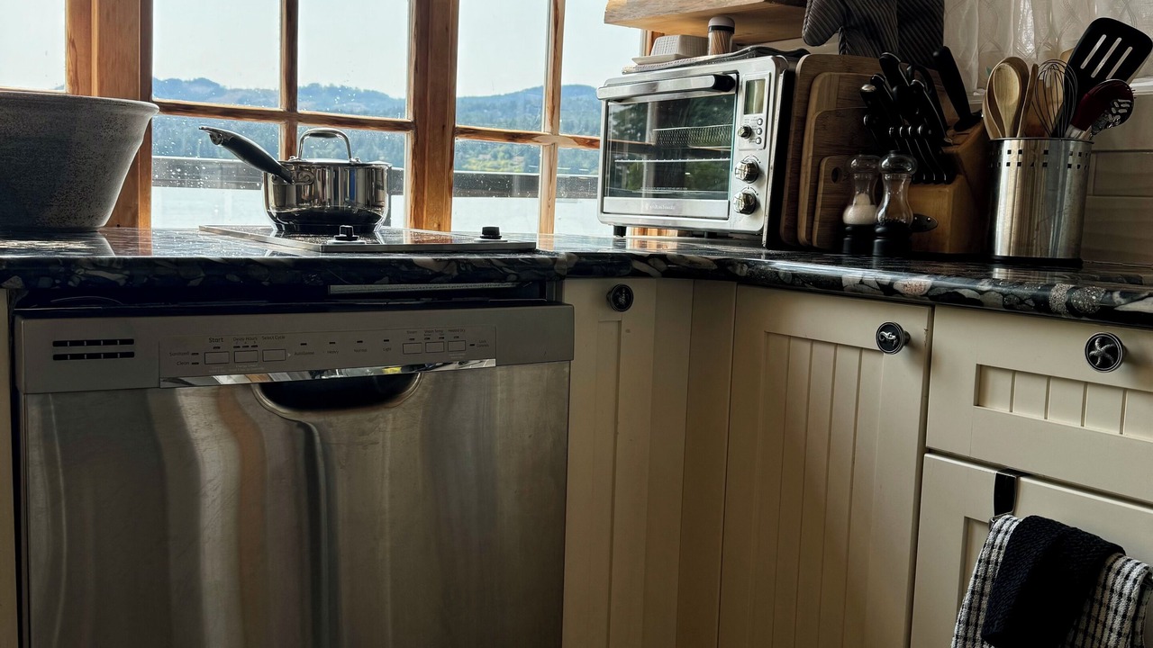 Photo of Kitchen in Mill Bay
