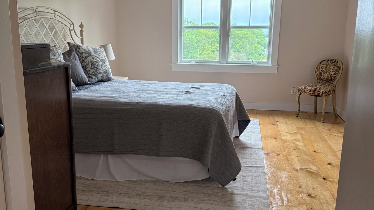 Photo of Bedroom in Lincolnville