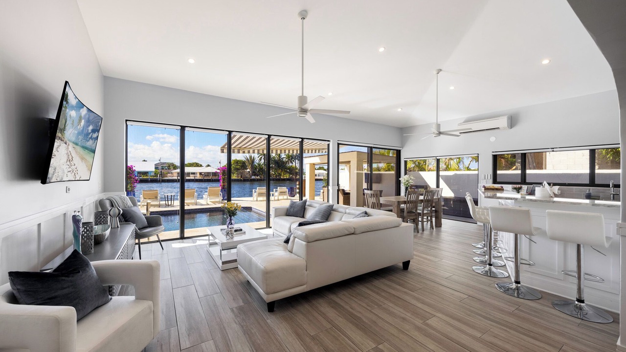 Photo of Livingroom in Lauderdale-by-the-Sea
