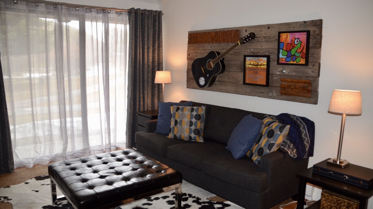 Photo of Livingroom in Jackson