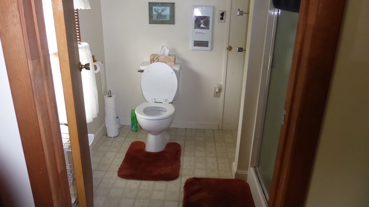 Photo of Bathroom in West Tremont