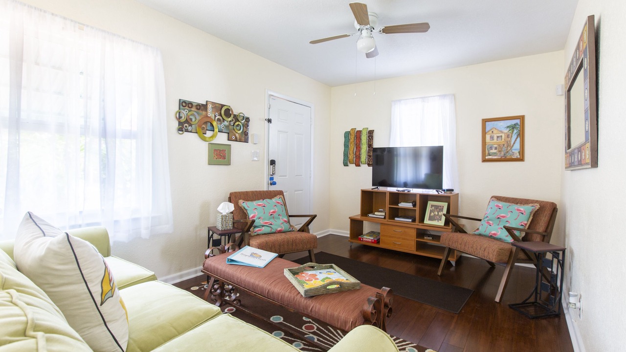 Photo of Livingroom in Mango Groves