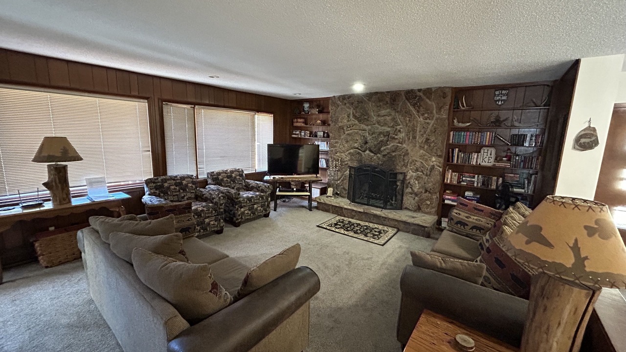 Photo of Livingroom in Estes Park