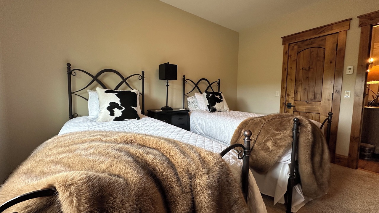 Photo of Bedroom in Crested Butte