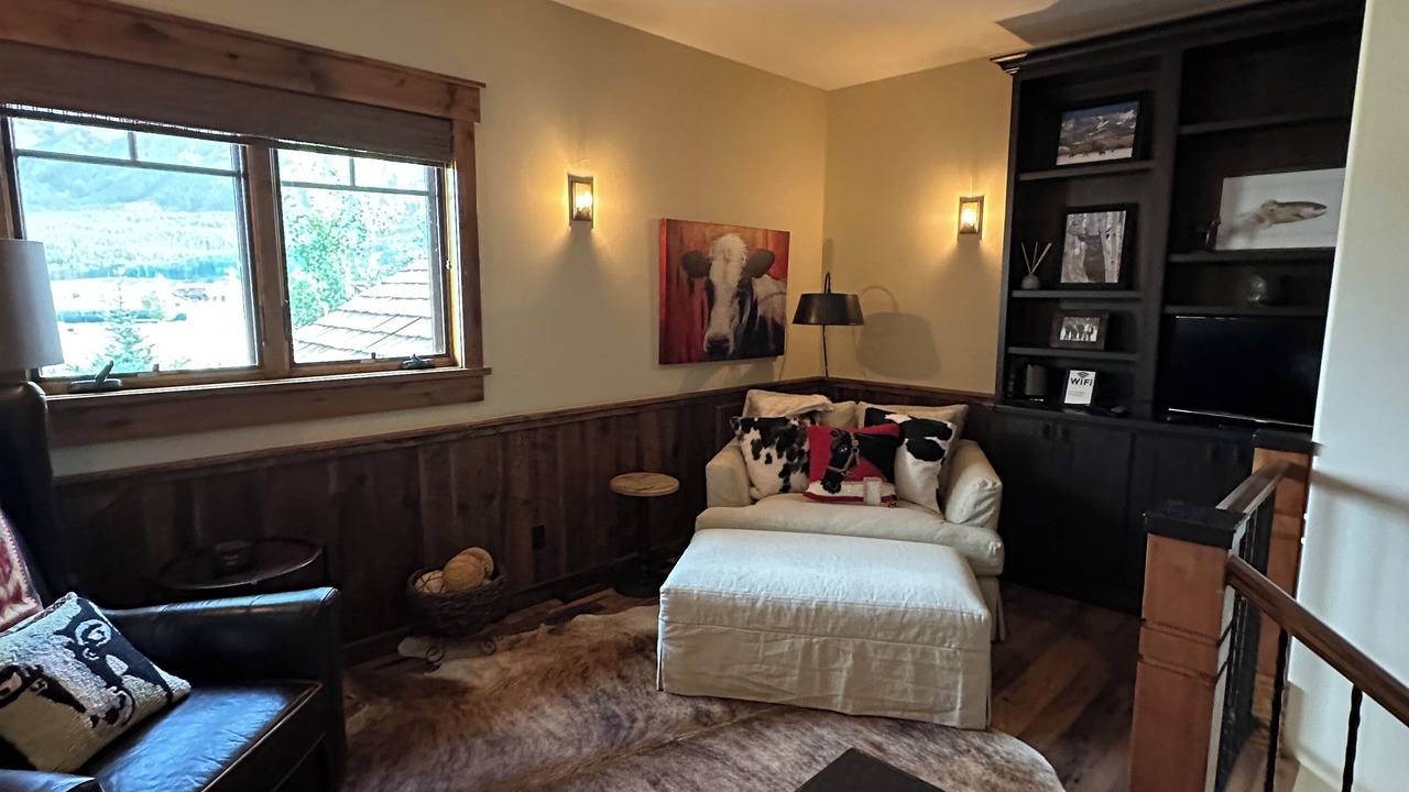 Photo of Livingroom in Crested Butte
