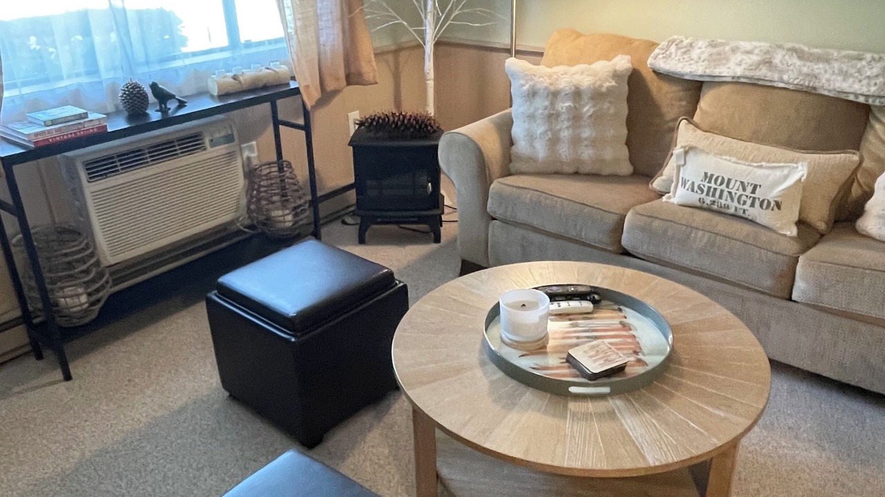 Photo of Livingroom in Bartlett