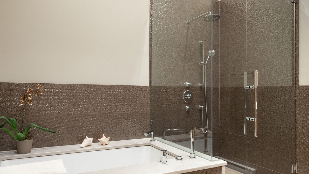 Photo of Bathroom in Upper Village