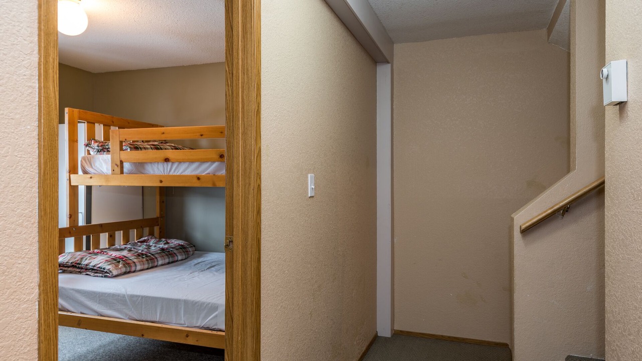 Photo of Bedroom in Silver Star Mountain